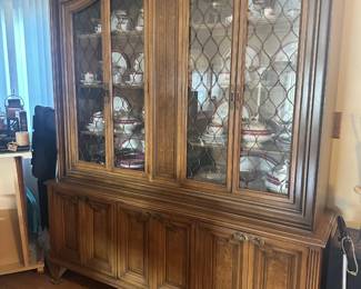 FURNITURE  ROMWEBER CHINA HUTCH
