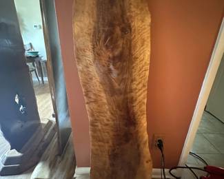 HANDCRAFTED WOOD SLAB