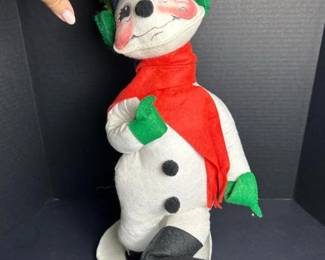 218 19annaleestyleplushsnowmandecoratio
