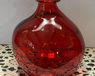 246 mid20thcenturydeeprubyredhandblow