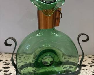247 handblowngreenglassdecanterwithcop