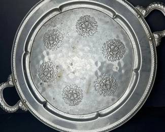 067 vintageroundsilverplatedservingtray