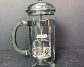 187 bodumchambord8cupfrenchpresscoffee