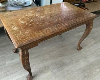 264 handinlaidmoorishstylewoodentablew