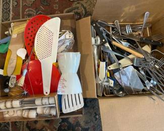 234 largelotofkitchenutensilsflatware