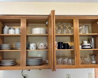 143 dinneranddrinkwarelot
