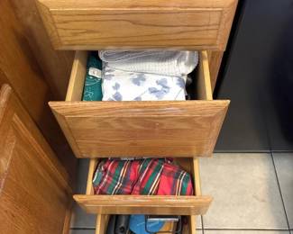 148 kitchendrawerslot