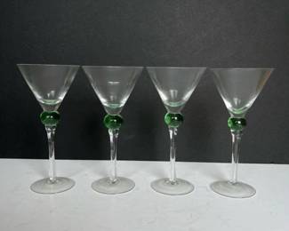 130 setof4vintagemartiniglasseswithgr