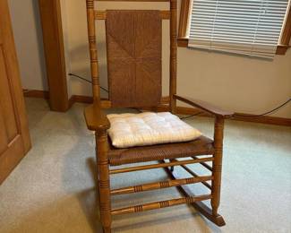 298 ladderbackwoodenrockingchairwithse