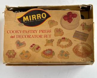 132 mirroaluminumcookiepresspastrydecor