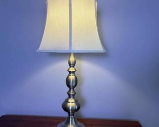350 brushedmetaltablelampwithwhitefabr
