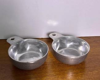 373 vintagerwpcolumbiawiltonmetalbowls