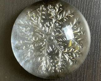 454 clearglasssnowflakepaperweight