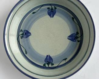 125 handcraftedstonewarepiedishblueflor