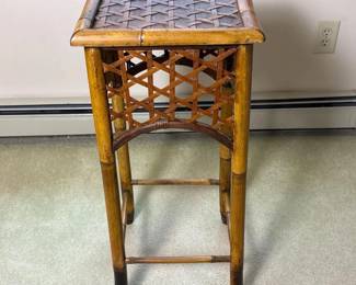 392 threehandscorpbamboowoodplantstand