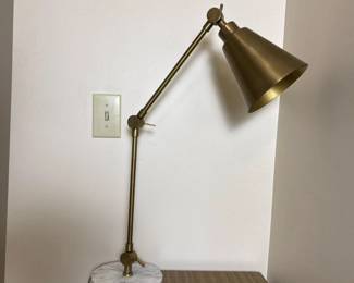 397 adjustablemetaldesklampwithwhitema