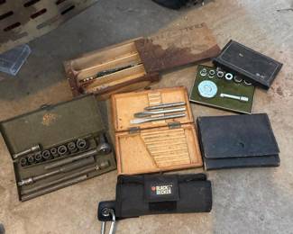 408 lotofvintagetoolkitssmallboxes