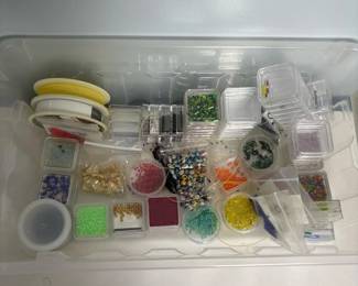380 assortedbeadjewelrymakingsupplylot