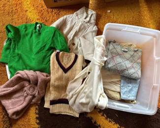 226 lotofvintagesweatersknitwear