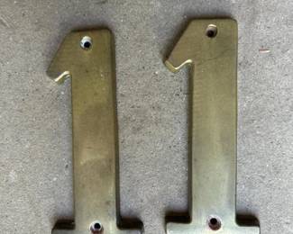 527 pairofsolidbrassaddressnumbers1wi