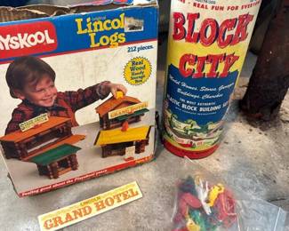 606 vintagelincolnlogs212piecesetblock