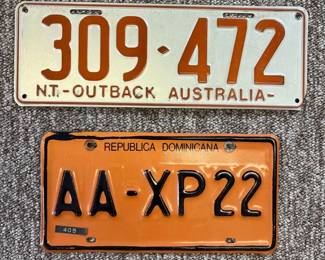 445 vintagepairofcollectiblelicenseplat