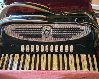 329 giuliettipianoaccordion41key120bas