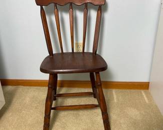 382 vintagewoodenwindsorstylechair
