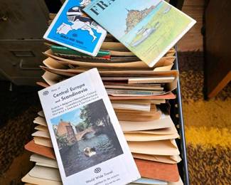 103 vintagetravelmapguidebookcollection