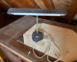 202 vintagegooseneckfluorescentdesklamp