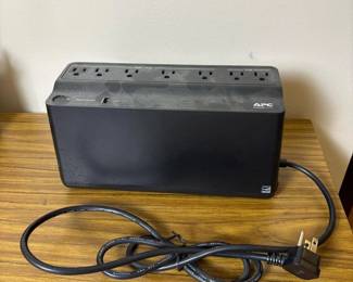 400 apcbatterybackupsurgeprotector