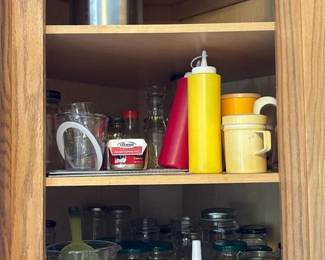 146 kitchenaccessorieslot