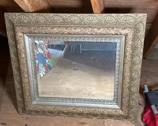 028 ornatevintagegoldgessowoodframewal