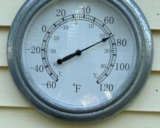 317 galvanizedmetaloutdoorwallthermomete