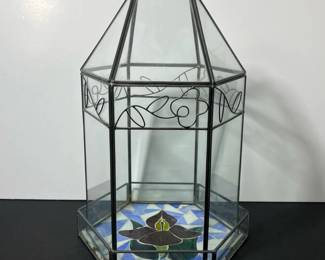 392 vintagehexagonalstainedglassterrariu