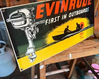 268 evinrudefirstinoutboardstinlithosi