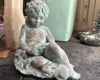 028 seatedchildstonegardenstatuewithbi