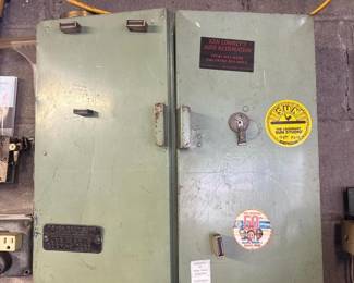 142 vintageamdcoindustrialsteelwallc