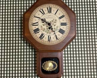 156 newenglandclockcompanyschoolhousewa