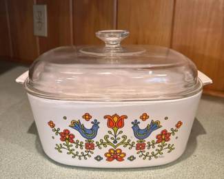 020 vintagecorningwarefriendshipcasserol