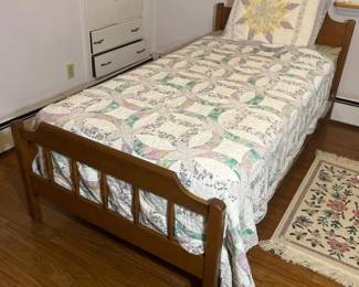 190 vintageethanallenbybaumrittersolid