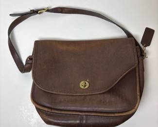 005 vintagecoachbrownleathercitybag