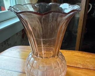 061 anchorhawkingpinkdepressionglassvas