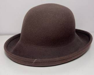 198 hatstuffbrownfeltbowlerhat