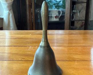 065 solidbrasshandbell