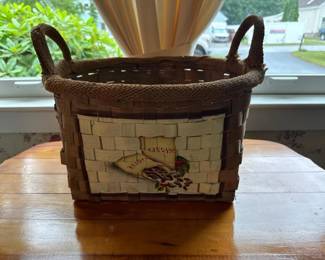059 wovenbasketwithropehandles
