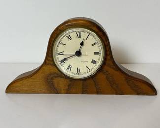 119 smallwoodenmantelclock