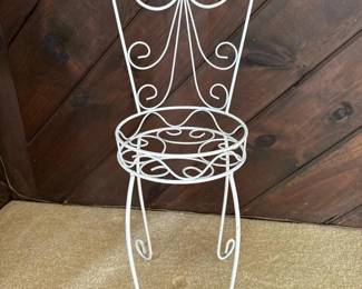 301 whitemetalwirevictorianchairstylep