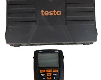 Testo 550 Digital Manifold Kit with Hard Case  Clamps