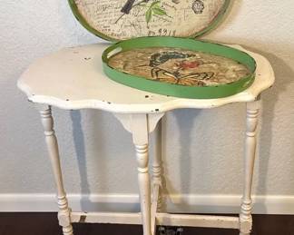 Fabulous Shabby Chic Vintage Table With Naturalist Bird & Butterfly Trays